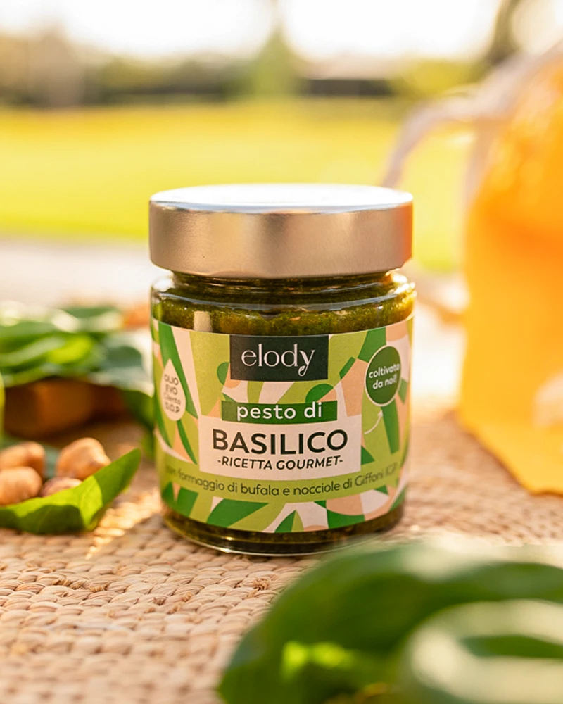 Basilikum-Pesto aus Kampanien