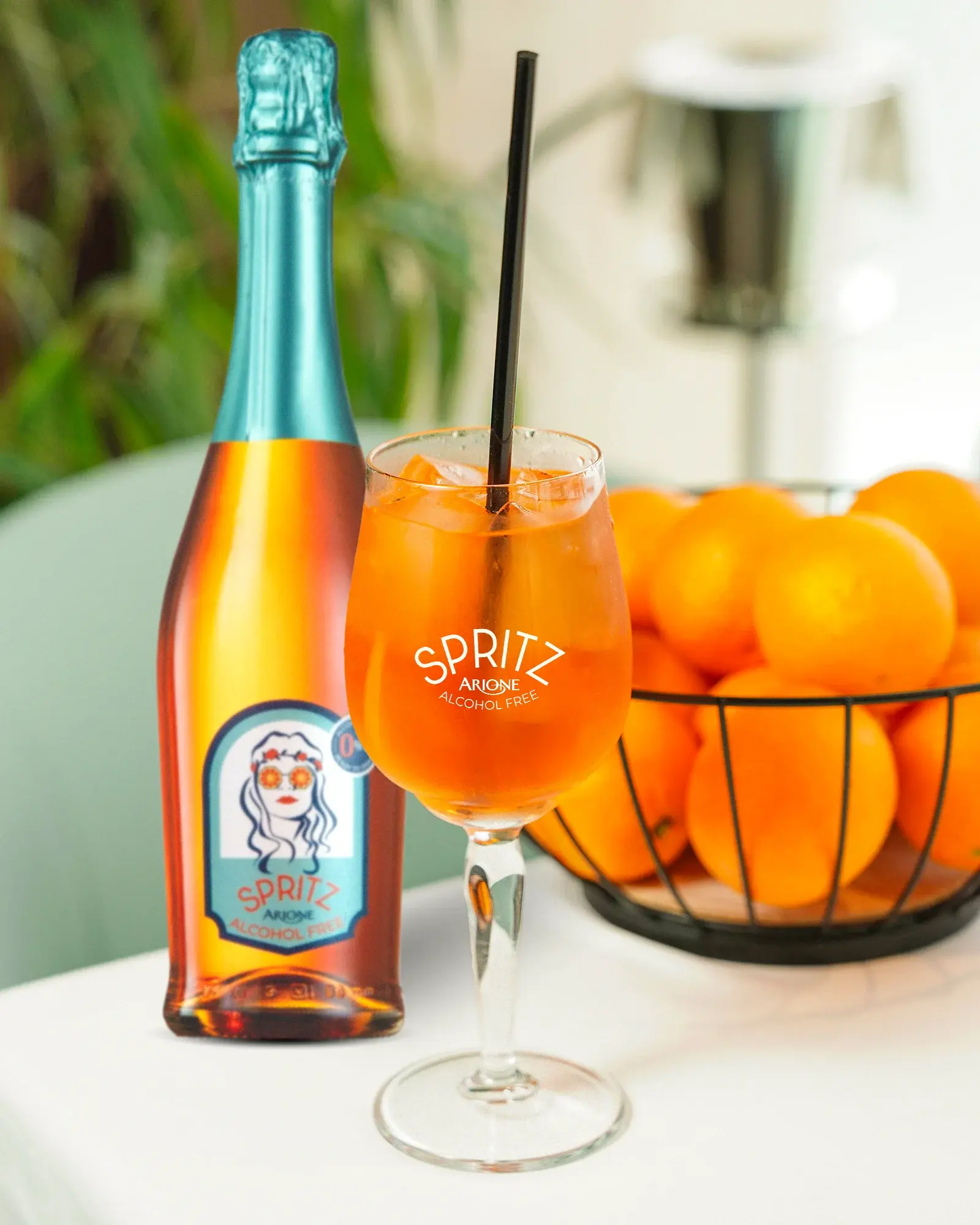 Spritz – alkoholfreier Aperitif – ansprechend in Szene gesetzt